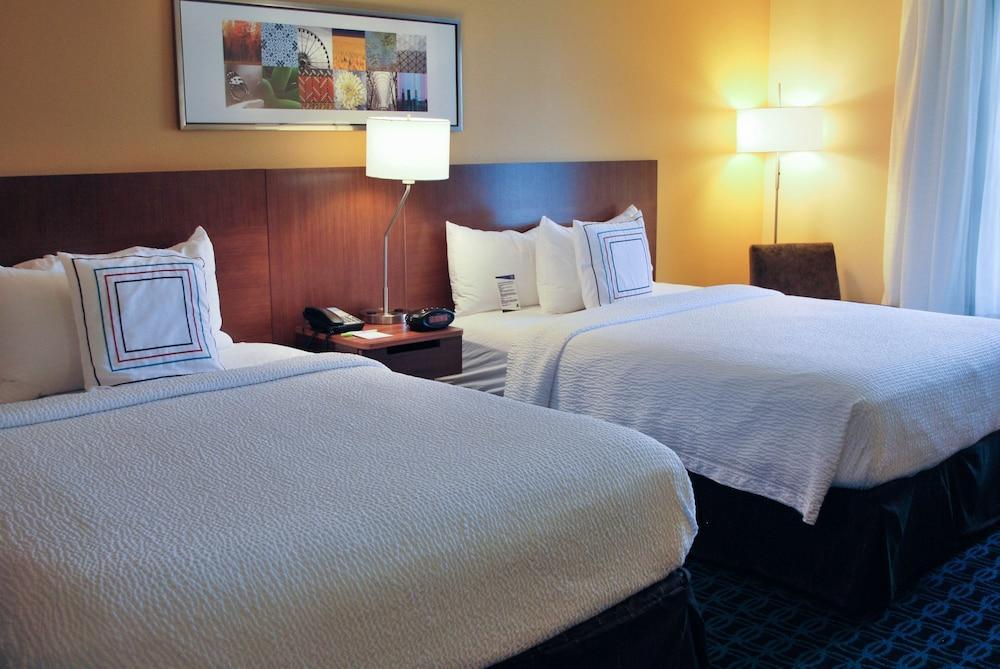 Fairfield Inn Kansas City Downtown/Union Hill Екстер'єр фото