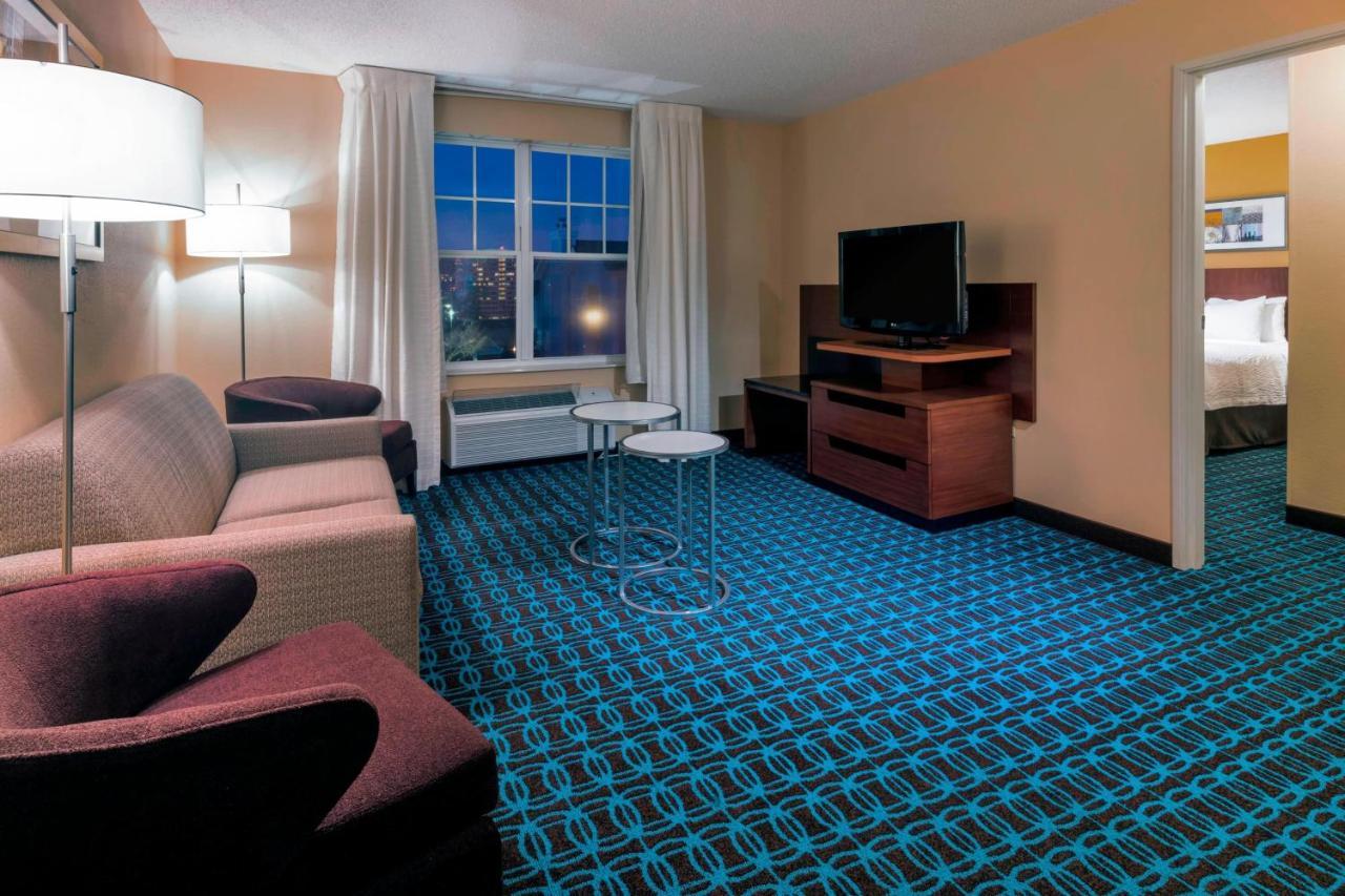 Fairfield Inn Kansas City Downtown/Union Hill Екстер'єр фото