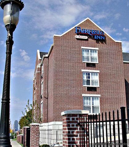 Fairfield Inn Kansas City Downtown/Union Hill Екстер'єр фото
