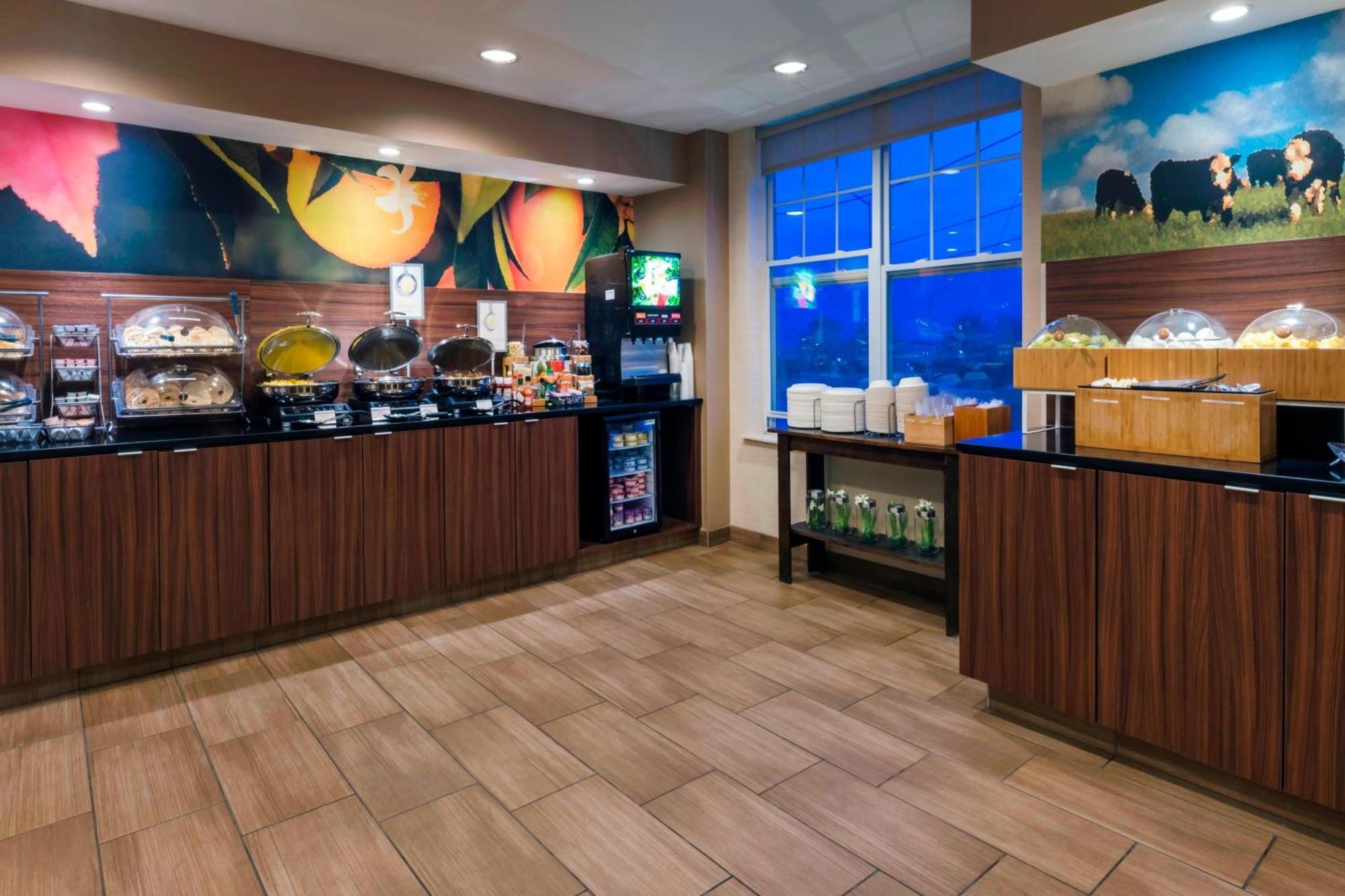 Fairfield Inn Kansas City Downtown/Union Hill Екстер'єр фото