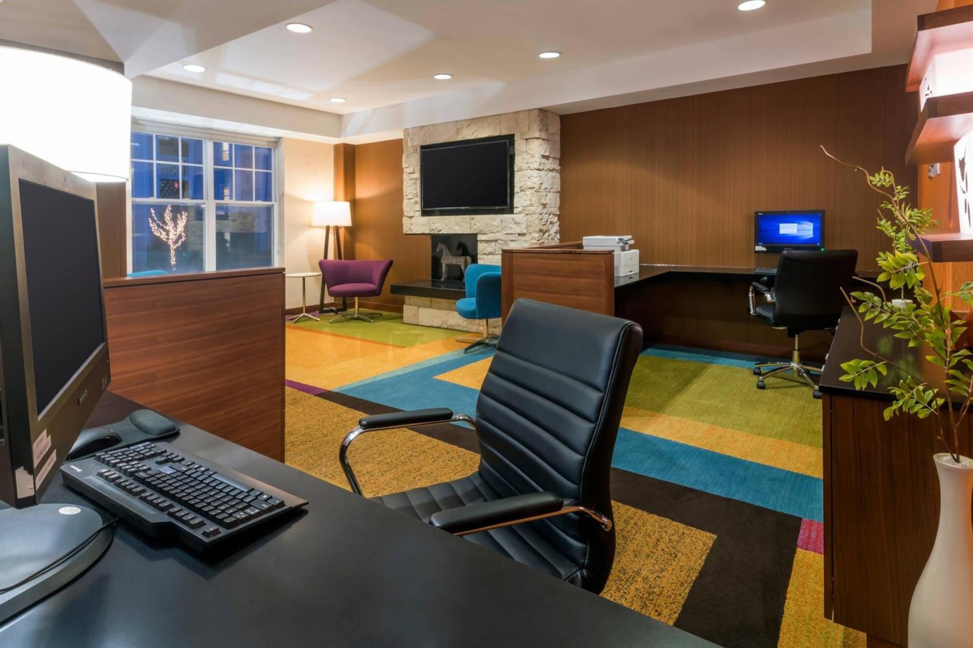 Fairfield Inn Kansas City Downtown/Union Hill Екстер'єр фото