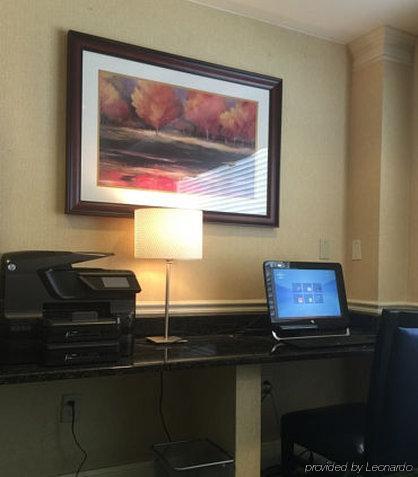 Fairfield Inn Kansas City Downtown/Union Hill Екстер'єр фото