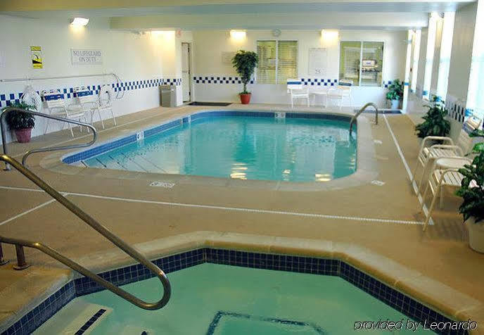 Fairfield Inn Kansas City Downtown/Union Hill Екстер'єр фото